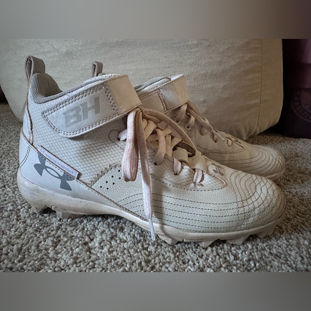 Under Armour softball cleats